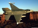  F-16 Fighting Falcon wallpaper